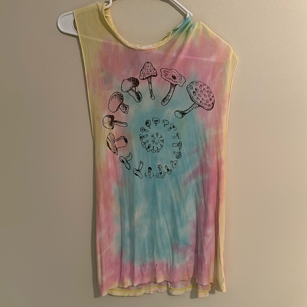 UNIF Women’s Mushroom Tank Top XS